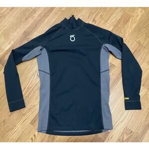 SeasonFive Back Zip Long Sleeve Mock Neck Rashguard Black‎ Gray Atmos Men Medium